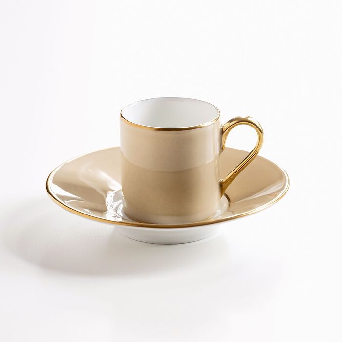 Porcelaine de Limoges Mokkatasse mit Golddekor Beige